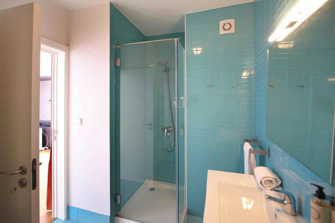 Clube Charming Apartments - Clerigos Porto Bagian luar foto