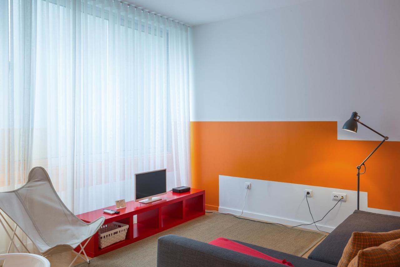 Clube Charming Apartments - Clerigos Porto Bagian luar foto